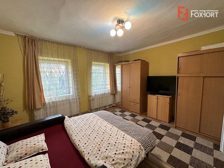 Casă individuală cu 3 camere cu Canalizare în Girocului