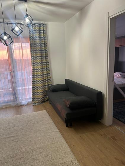 Apartament cu 2 camere semidecomandat în Chitila