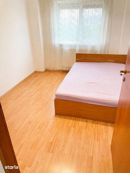 Apartament cu 3 camere decomandat în Crângași