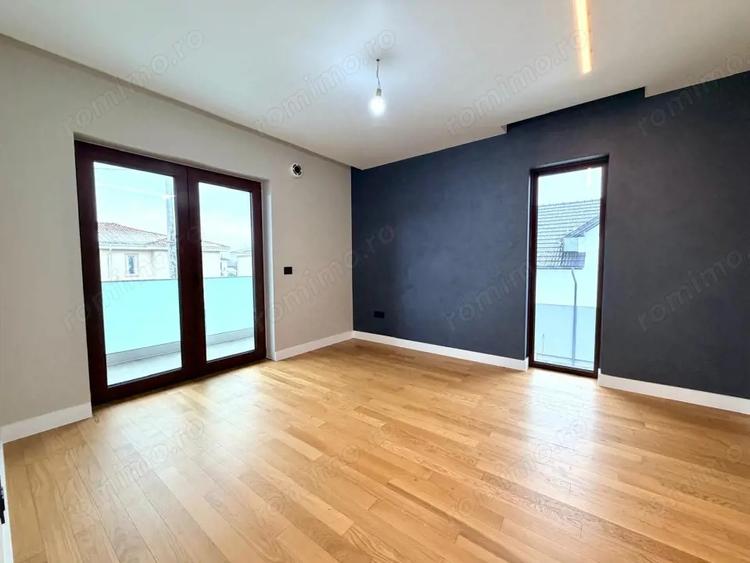 Casă cu 5 camere cu Teren 600 Mp în Buziașului