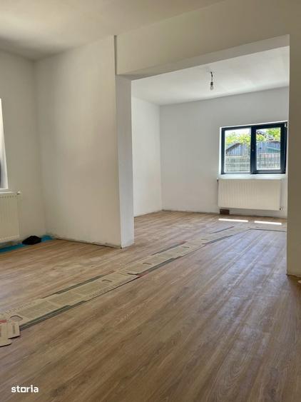 Casă cu 2 camere în Mărgineni