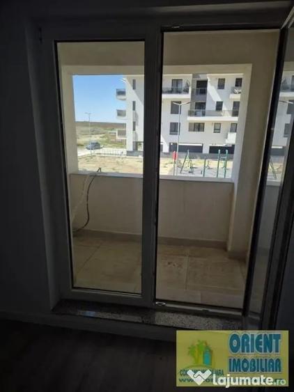 Apartament cu 2 camere decomandat în Tomis Plus