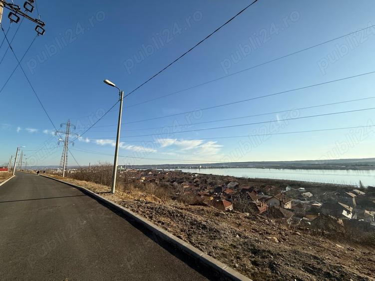 Teren de 2495 mp, în Dudașu