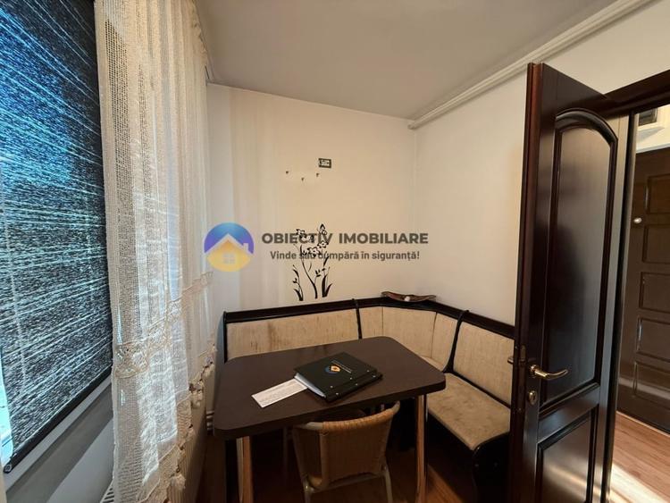 Apartament cu 2 camere decomandat, mobilat în Central