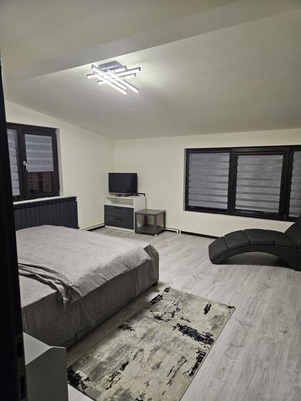 Casă cu 4 camere în Rucăr