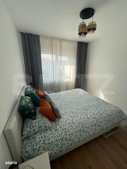 Apartament cu 3 camere decomandat, mobilat în Rovine