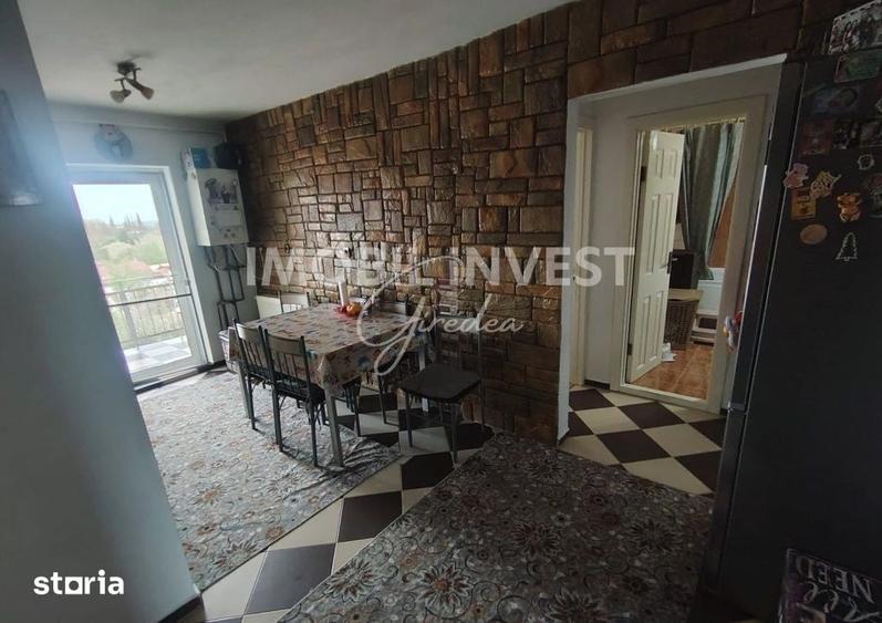 Apartament cu 2 camere în Ampoi 2