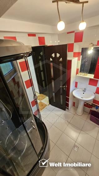 Apartament cu 3 camere semidecomandat, mobilat în Iris