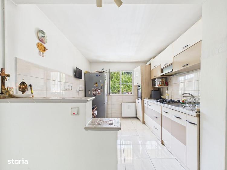 Apartament 4 camere decomandat | Parter | Metrou la 7 minute | - 5