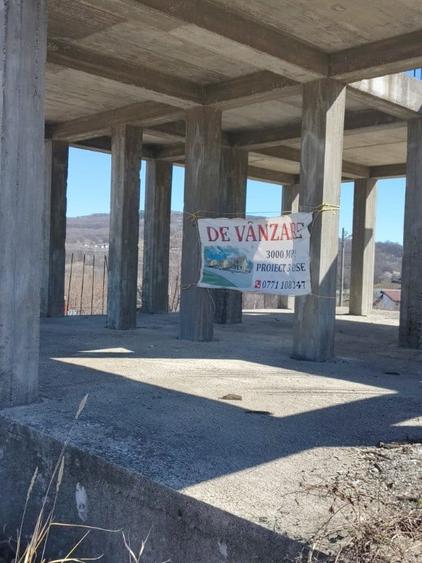 Teren de 3230 mp, în Bucium