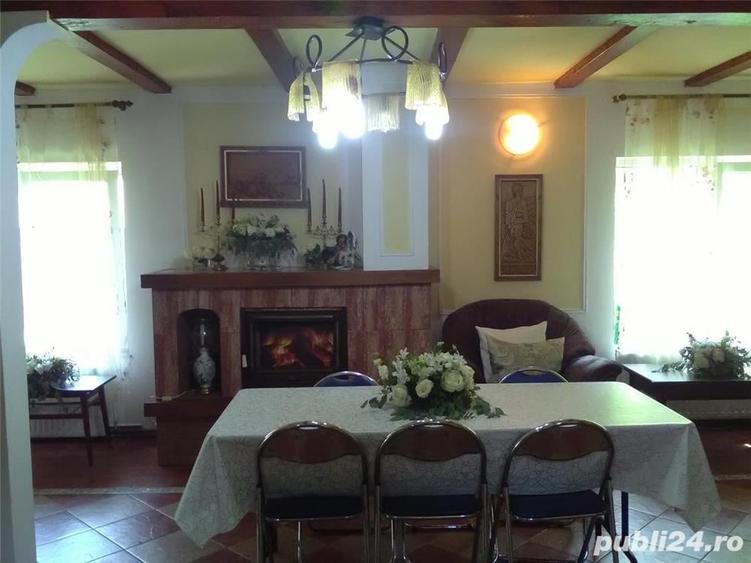Casă cu 14 camere cu Teren 1000 Mp în Moieciu