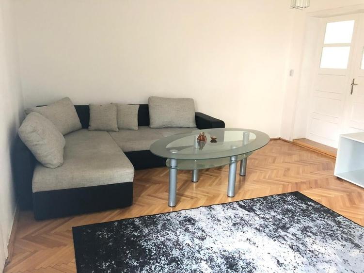 Apartament cu 3 camere în Girocului
