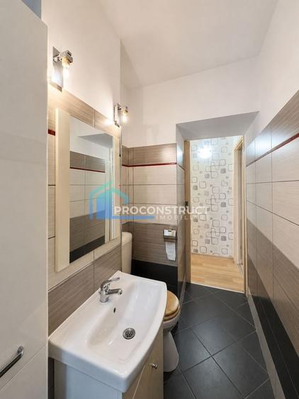 Apartament cu 2 camere semidecomandat, mobilat în Dacia