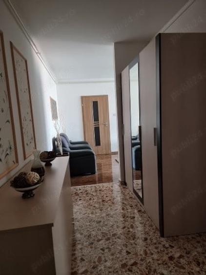 Apartament cu 2 camere semidecomandat în Romanilor