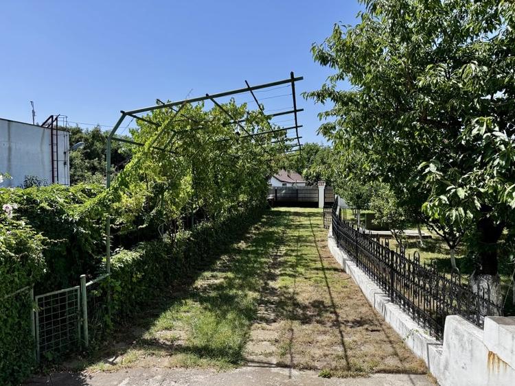 Casă individuală cu 7 camere cu Canalizare în Snagov
