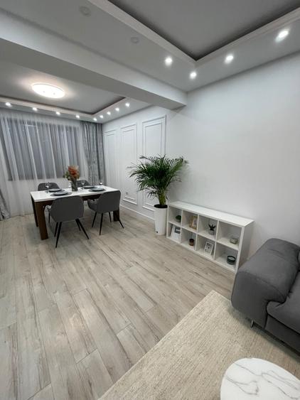 Duplex cu 5 camere cu Canalizare în Valea Adâncă
