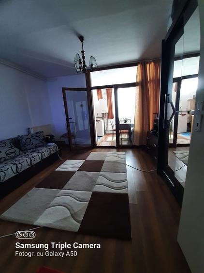 Garsonieră semidecomandată în Central