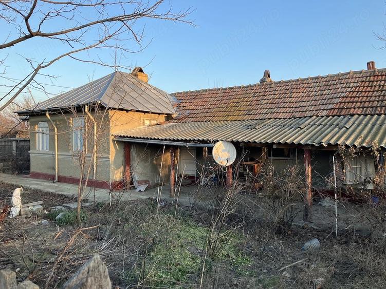 Casă cu 4 camere în Săgeata