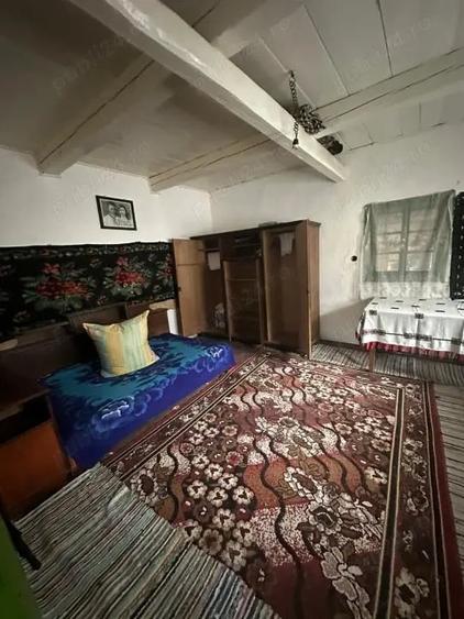 Casă cu Teren 5400 Mp în Central