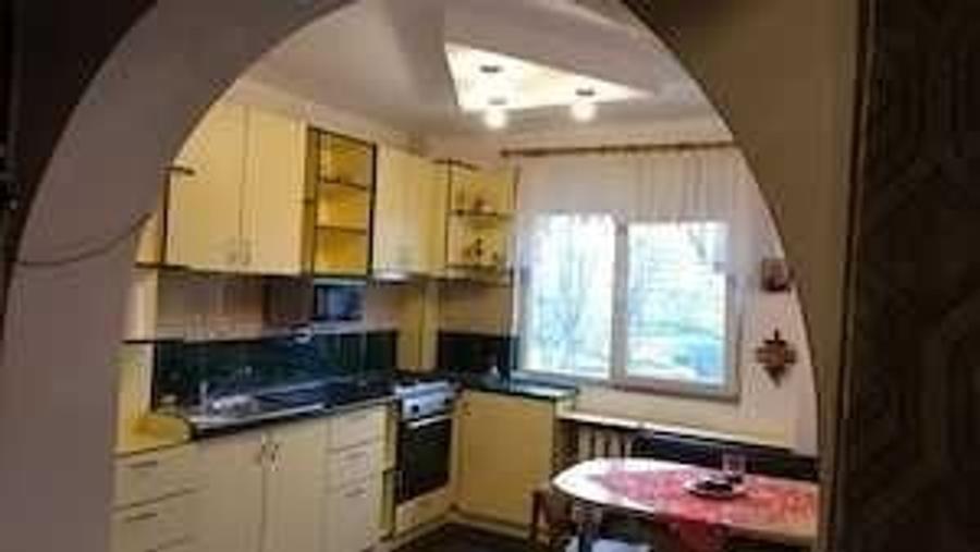 Apartament cu 2 camere decomandat, mobilat în Veteranilor