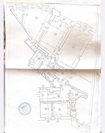 Apartament cu 3 camere în Calea Victoriei