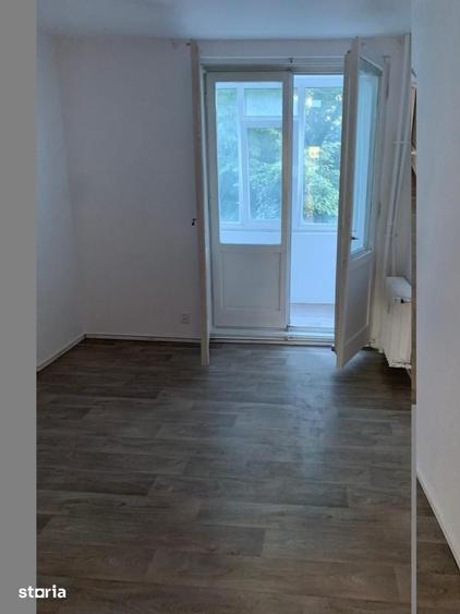 3 Camere semidecomandat - Militari - Piata Gorjului - 1