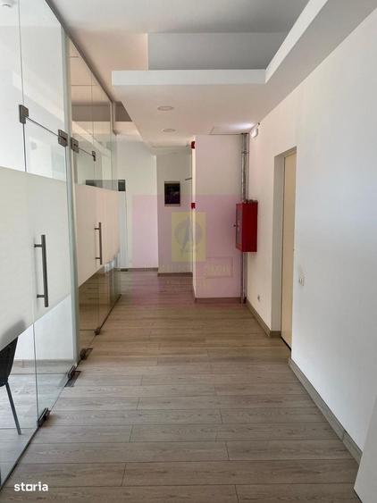 Spațiu comercial, de 30 mp, în Vitan