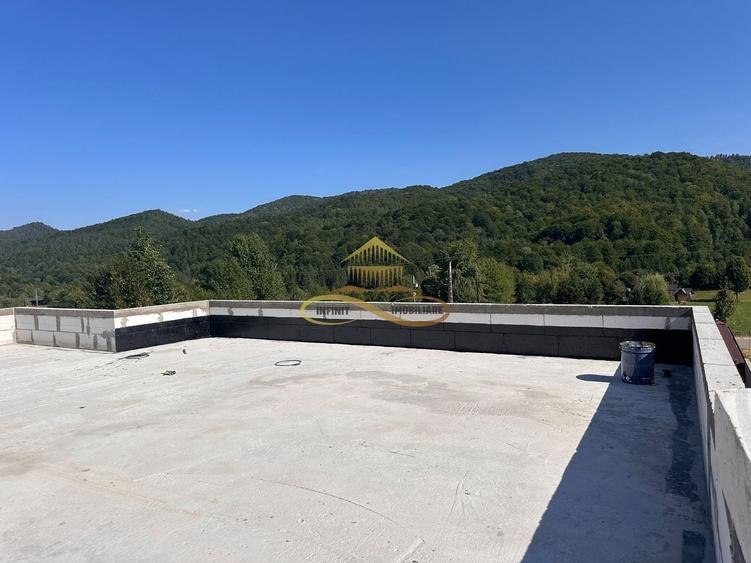 Casă individuală cu 2 camere cu Canalizare în Hăghiac (Dofteana)