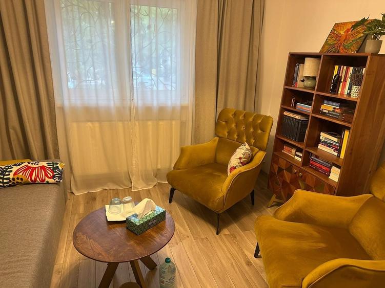Apartament cu 2 camere decomandat în Tineretului