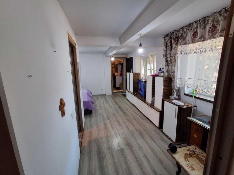 Casă cu 3 camere în Exterior Sud