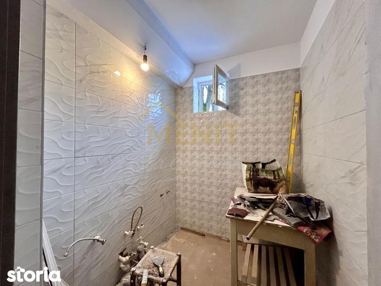 Apartament cu 3 camere semidecomandat în Nord