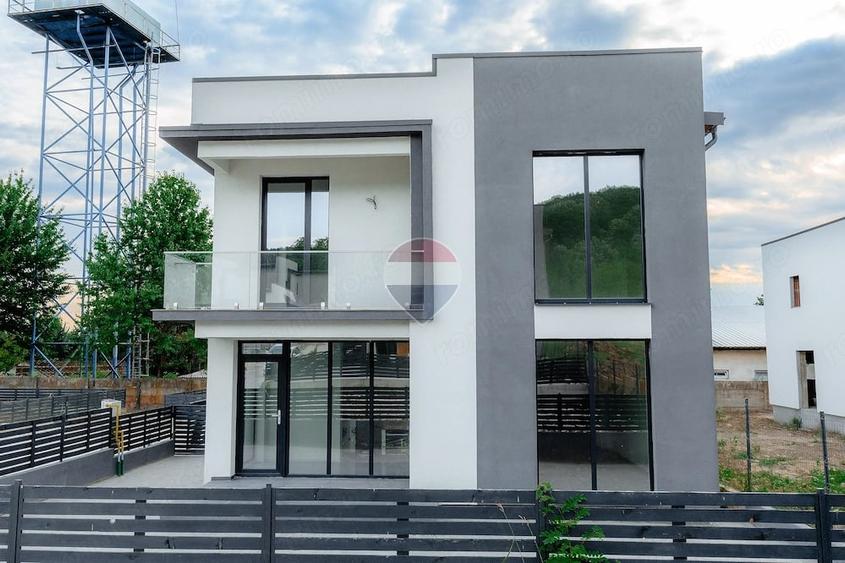 Casă cu Teren 181 Mp în Budeasa