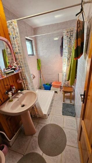 Apartament cu 4 camere decomandat, mobilat în Mănăștur