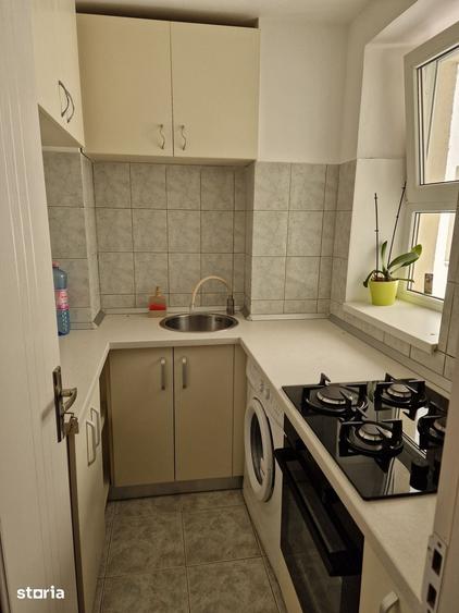Apartament 2 camere decomandat ingrijit si primitor - 9