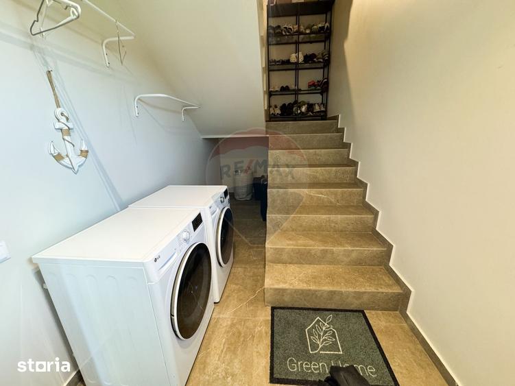 Casă cu 5 camere decomandat cu Teren 1002 Mp în Feleacu