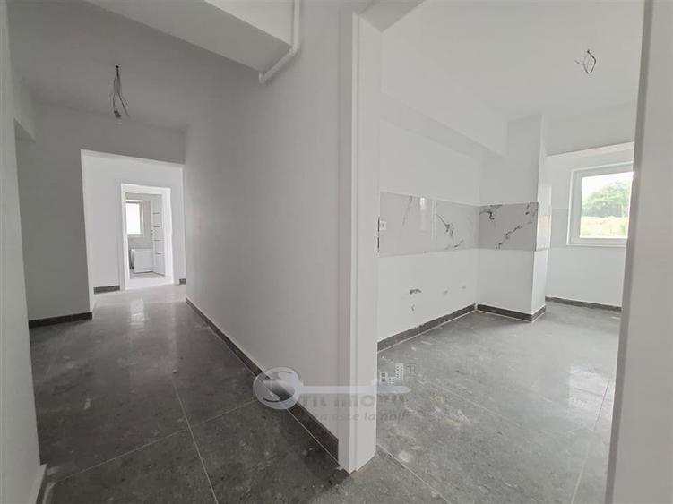 Apartament cu 3 camere decomandat în Galata