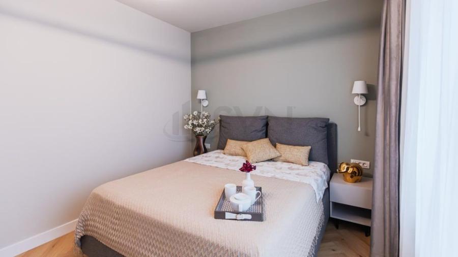 REA1029617 COMISION 0 l Apartament 2 camere l Promenada l Metrou l - 5