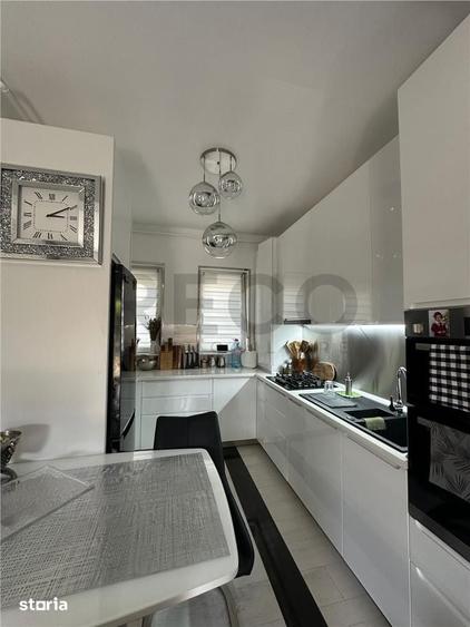 Apartament cu 2 camere semidecomandat în Iorga