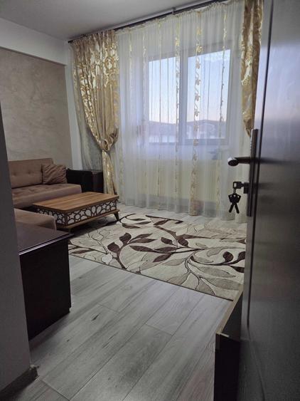 Apartament cu 2 camere decomandat în Galata