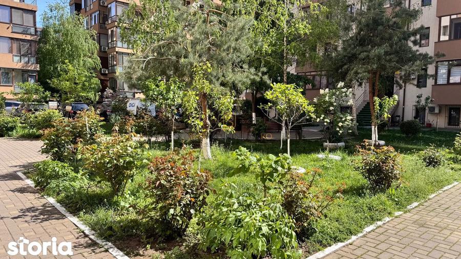 Apartament cu 3 camere, mobilat în Rahova