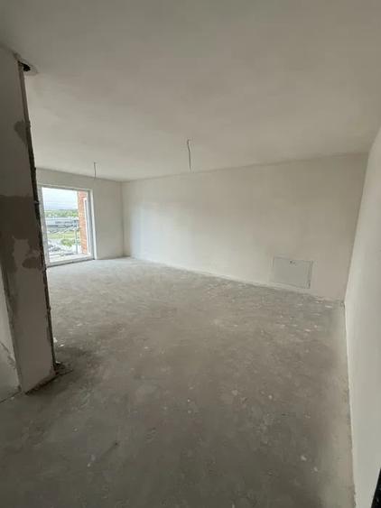 Apartament cu 2 camere semidecomandat în Florești — fotografia 2