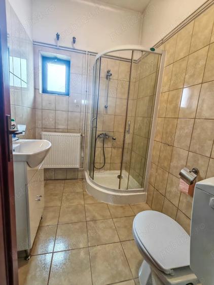 Spațiu comercial, de 90 mp, în Teilor