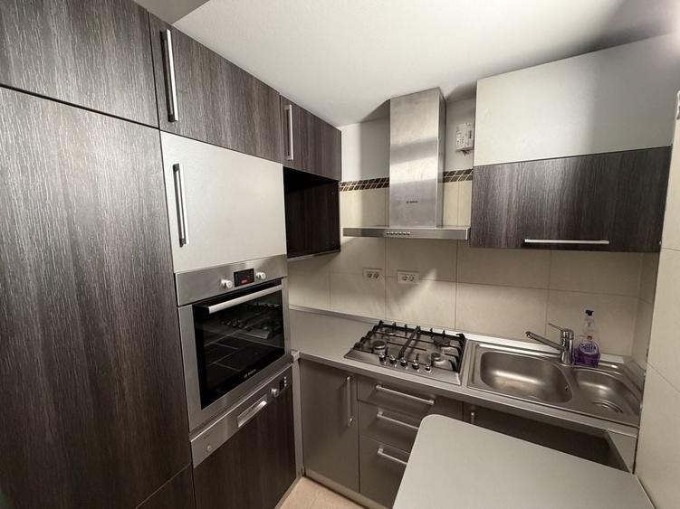Apartament cu 3 camere decomandat în Grozăvești