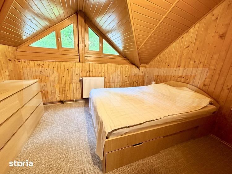 Casă cu 6 camere cu Teren 3000 Mp în Sălciua