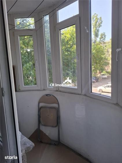 Garsonieră decomandată în Vitan