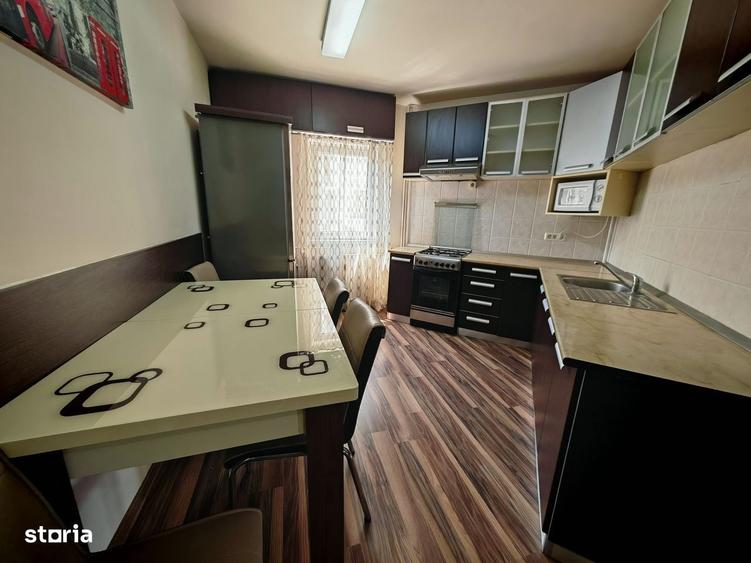 Apartament cu 3 camere decomandat în Micălaca