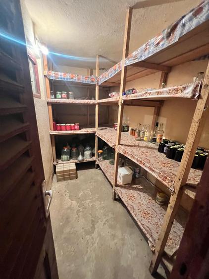 Casă individuală cu 4 camere cu Garaj în Exterior Sud