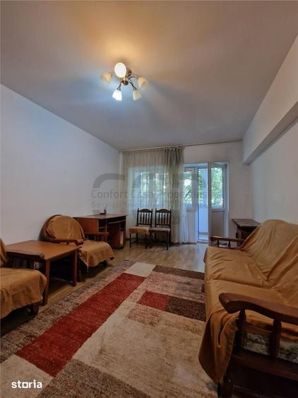 Apartament cu 3 camere decomandat în Colentina