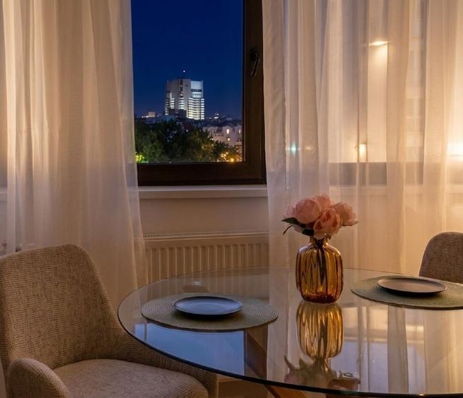 DE VÂNZARE – Apartament 2 camere | Bd. Magheru – George Enescu | Ultracentral - 1