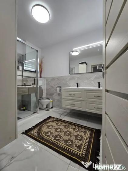 Casă cu 4 camere cu Teren 241 Mp în CET